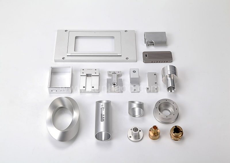 CNC milling and turning components